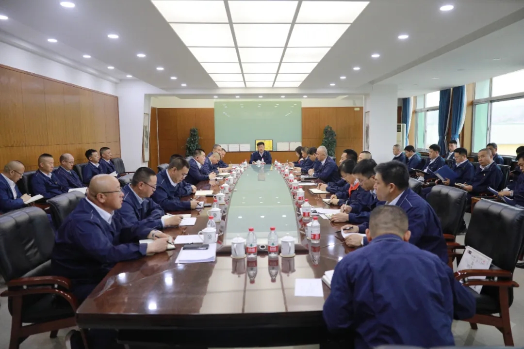 杨柳青组织召开4月份安全生产经营总结会